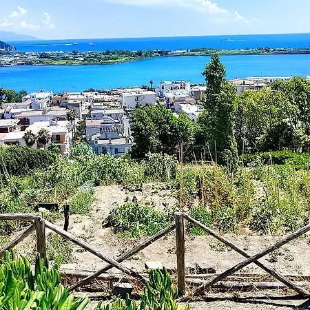 Con Incantevole Panorama Bacoli